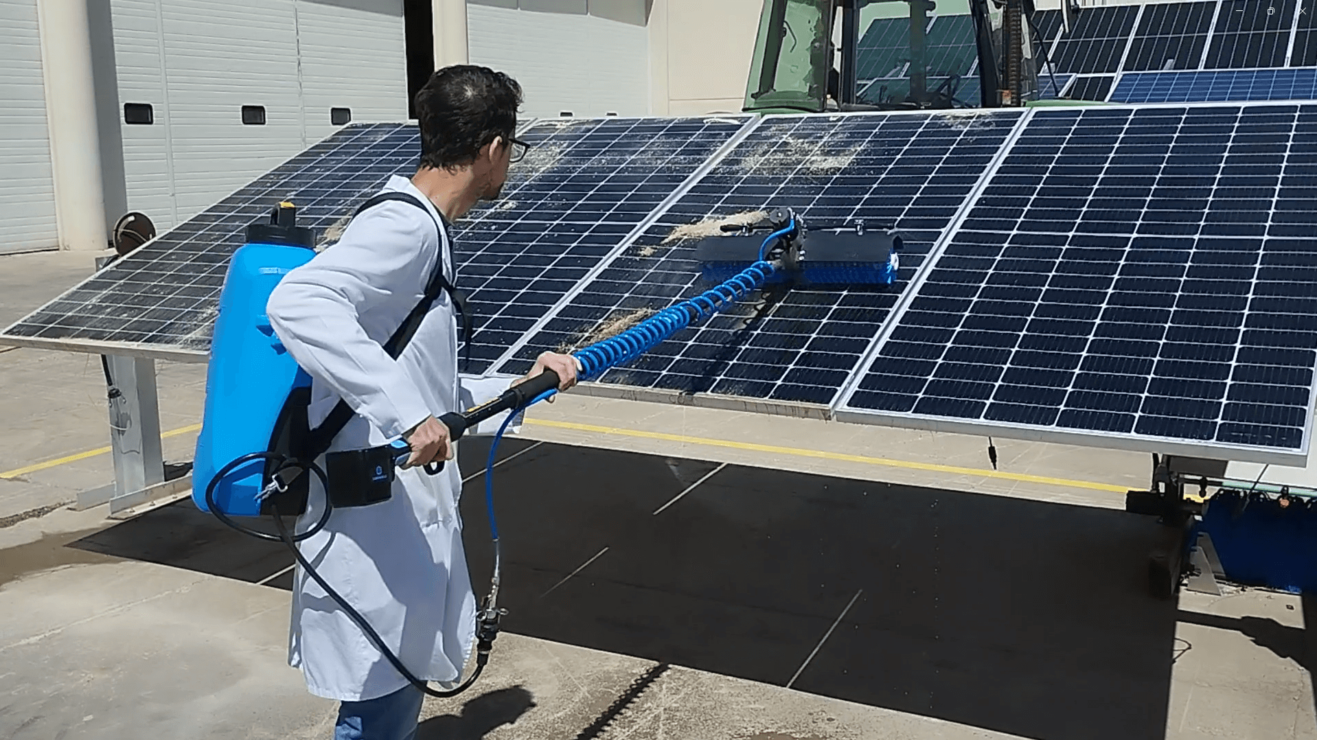 solar panel cleaning